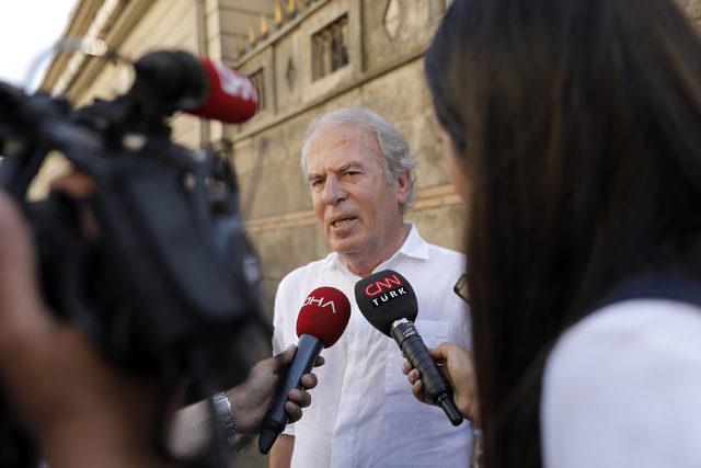 Demir&ouml;ren ailesi taziyeleri kabul ediyor (3) 2