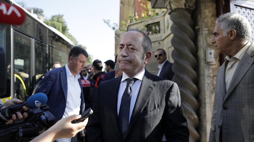 Demir&ouml;ren ailesi taziyeleri kabul ediyor (3)