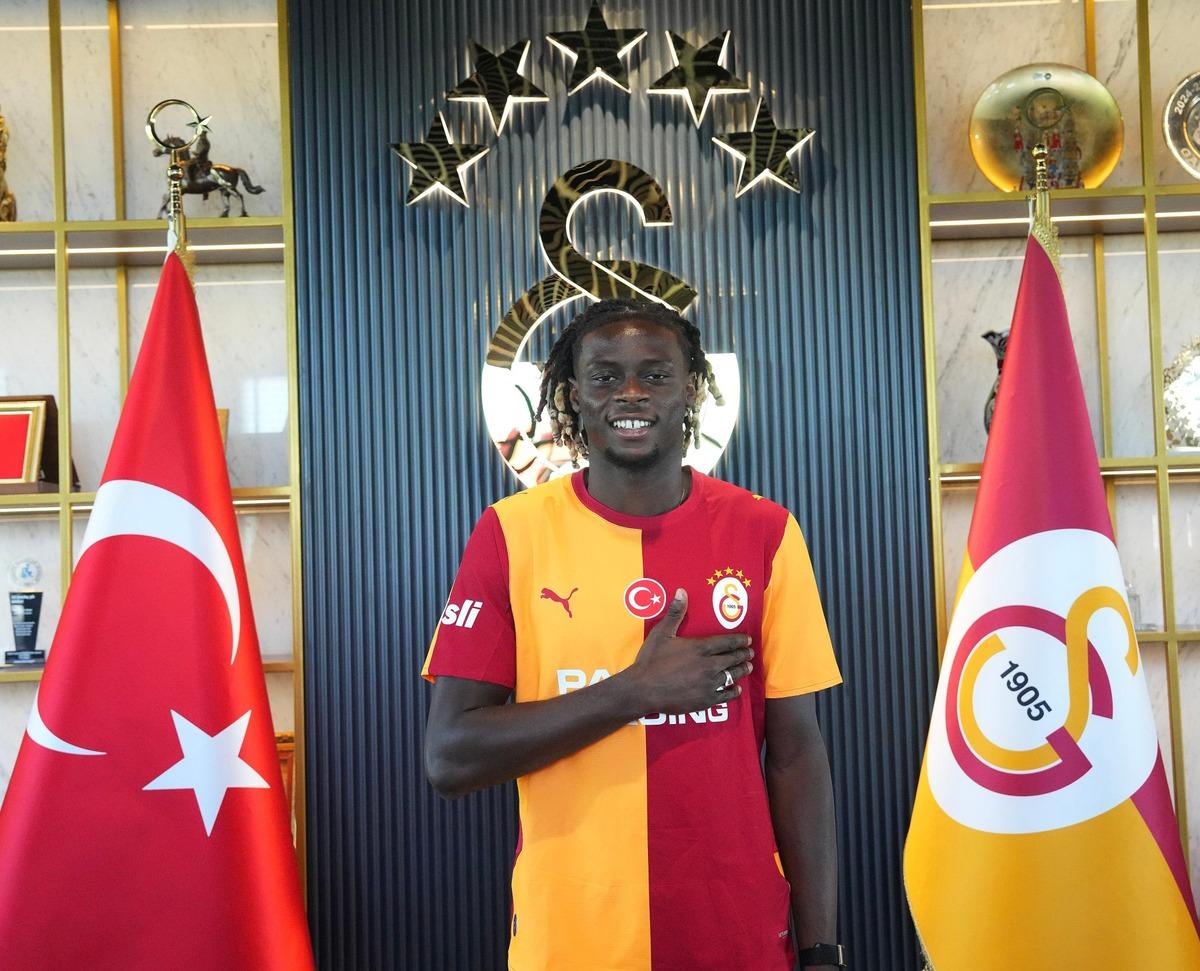Galatasaray, Lesley Ugochukwu transferini resmen açıkladı! İşte maliyeti 1