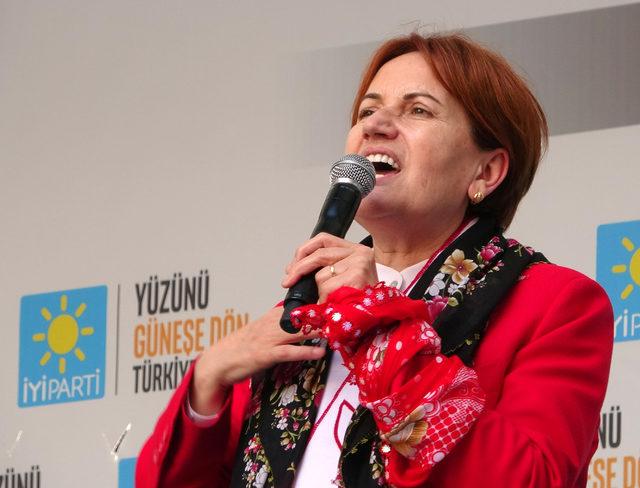 Akşener: Kahve açacağına emeklinin cebine para koy (2)