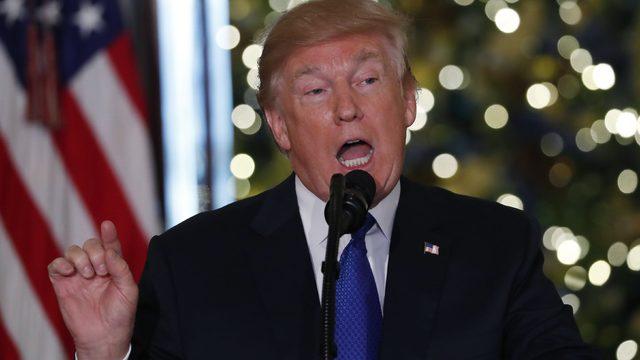 Donald Trump, Stephen Curry ve LeBron James'i Beyaz Saray'a davet etmeyecek!