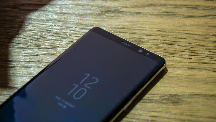 Önü aynı arkası farklı: Galaxy Note 9’un yeni görselleri sızdırıldı!