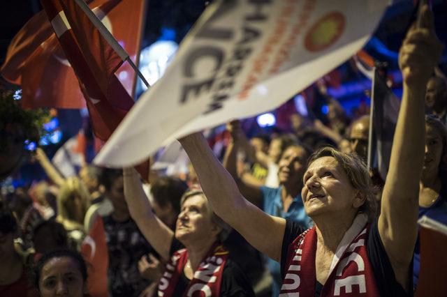 Muharrem İnce, Kadıköy'de on binlere seslendi