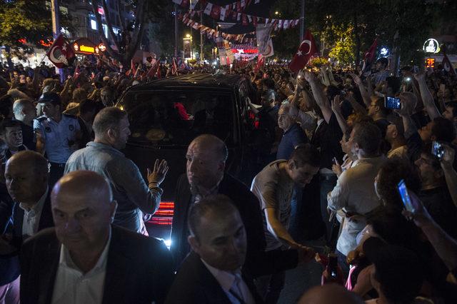 Muharrem İnce, Kadıköy'de on binlere seslendi