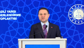 Bakan G&uuml;rlek'ten Ahbap Derneği soruşturması i&ccedil;in net mesaj: "Her kuruşun hesabı verilmeli"