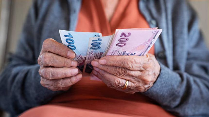 Milyonların g&ouml;z&uuml; bu tarihlerde! Zamlı maaş &ouml;demeleri yarın başlıyor