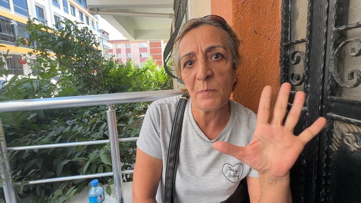 Evinin önünde saatlerce oturma eylemi yaptı! 14 saat bekledi 2