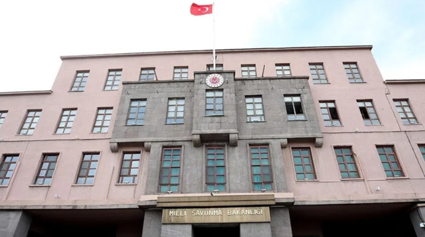 Son dakika | T&uuml;rkiye'den AP'nin Kıbrıs kararına sert tepki! MSB S-400'lerde son durumu da a&ccedil;ıkladı