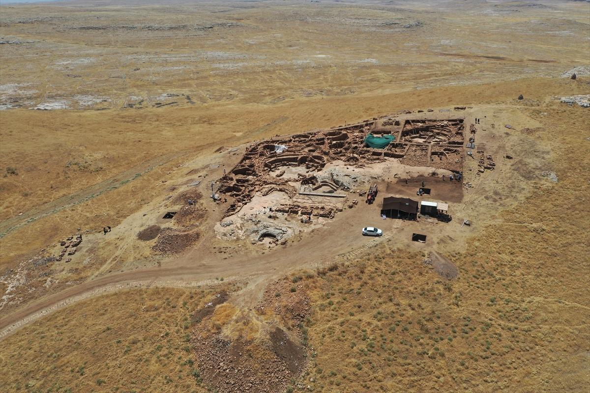 Göbeklitepe nin ikizinde büyük keşif! "Gizemli oda"ya girilecek 1