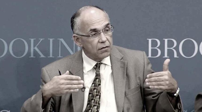 Eski CIA uzmanından se&ccedil;im sonu&ccedil;larına ilişkin &ccedil;arpıcı tahmin!