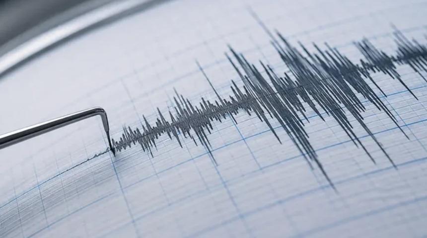 Yeni Zelanda'da 5.9 b&uuml;y&uuml;kl&uuml;ğ&uuml;nde deprem! Tsunami uyarısı yapıldı