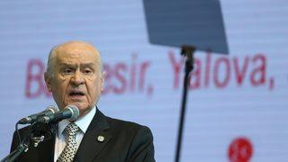 Bahçeli'nin Tuğrul Türkeş'e öfkesi dinmiyor: Saat ayarlı alçak!