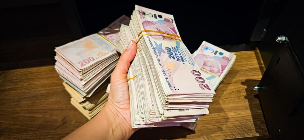 Bu tarihlerde doğanlara para gelmiyor, akıyor! Para kapısının en açık olduğu 4 gün 1