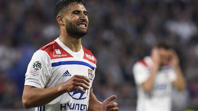 Lyon, Nabil Fekir için Liverpool'a kapıyı kapattı