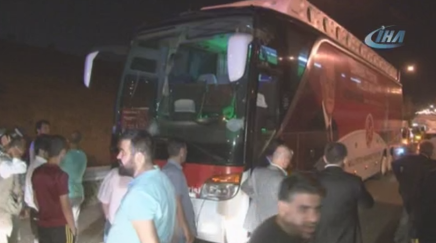 Ankara'da MHP konvoyuna saldırı!