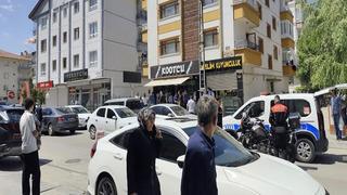 Kuyumcu soyguncusu 2 saatte yakalandı; İnternetten ‘Soygun nasıl yapılır’ araştırması yapmış 