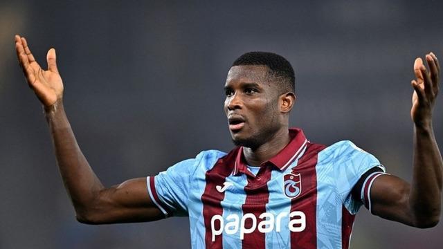 Ümraniyespor yeni sezon öncesi düzenlenen hazırlık maçında Galatasaray'ı konuk ediyor. Karşılaşmayı haberimizden canlı olarak takip edebilirsiniz.9