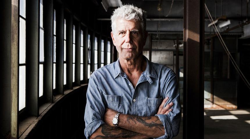 D&uuml;nyaca &uuml;nl&uuml; şef Anthony Bourdain'in intiharıyla ilgili flaş gelişme!