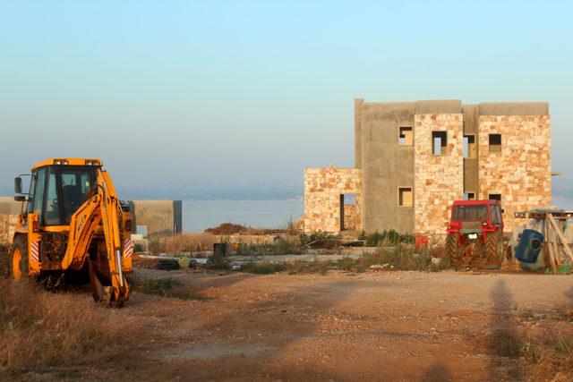 Bozcaada'nın bakir koylarına villa tehdidi