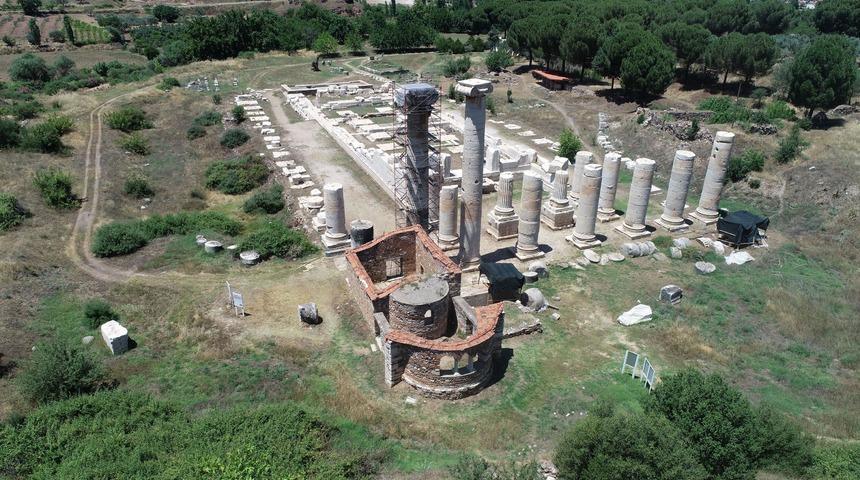 İncil'de ge&ccedil;en kutsal kiliselerden 3'&uuml; Manisa'da