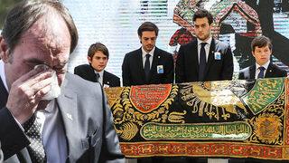 Erdoğan Demirören'in cenaze töreninde tabutunun üzerindeki örtü dikkat çekti!