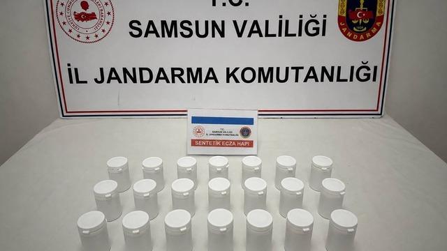 Samsun'da uyuşturucu operasyonunda 3 zanlı yakalandı
