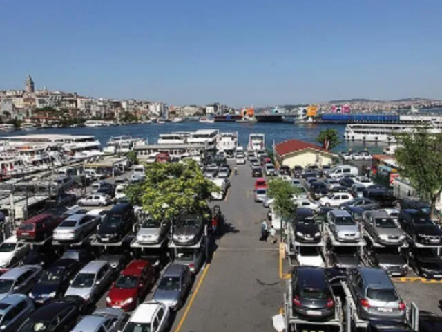 Ara&ccedil; sahiplerini etkileyecek zam! İBB yediemin &uuml;cretlerini artırdı