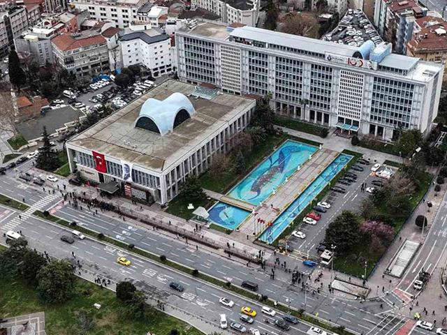 İBB'den kreşlerin &uuml;cretlerine y&uuml;zde 60 zam! Aylık &uuml;cret 8 bin TL oldu
