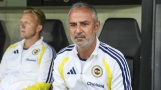 UEFA'ya bildirildi! Fenerbahçe'nin Avrupa kadrosunda sürpriz