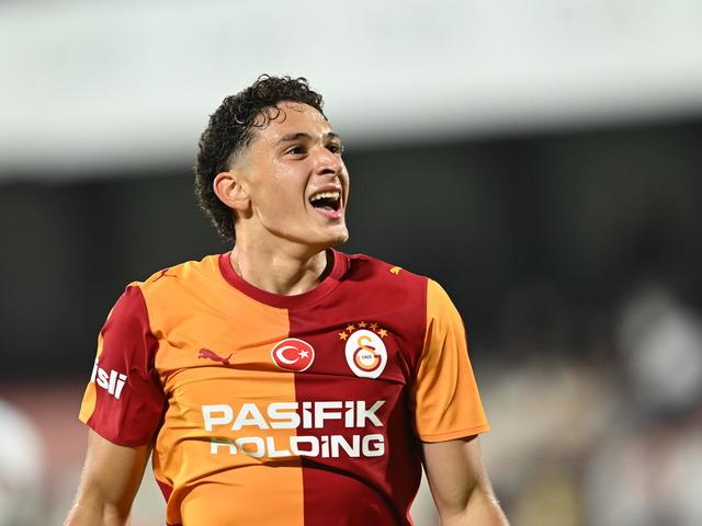 Galatasaray'da gol sonrası Icardi s&uuml;rprizi! 