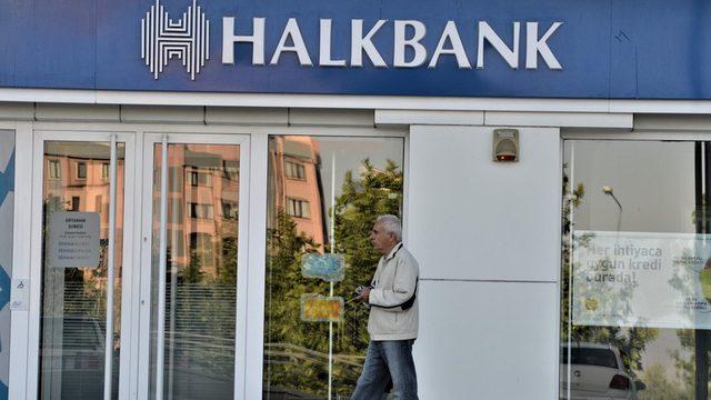 Halkbank konut kredisi faizinde indirime giden kamu bankaları arasında yer alıyor.