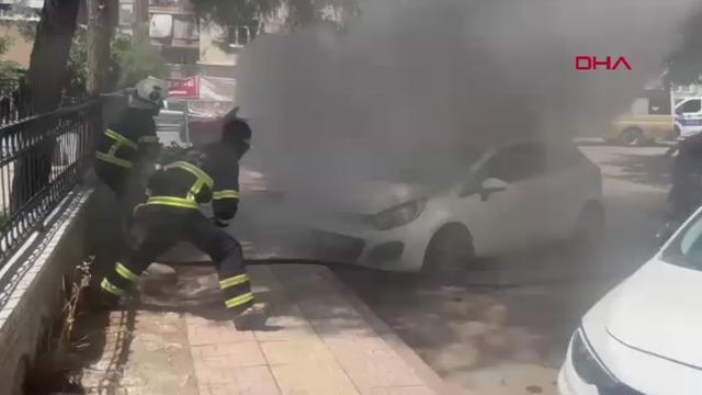 Yer: Siirt! Park halindeki iki otomobil yandı