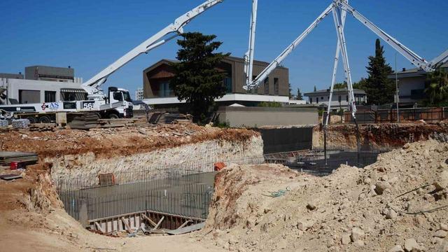İnşaat şantiyesinde göçük: 2 işçi yaralandı