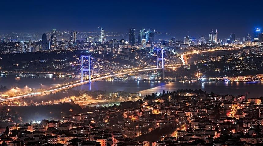 Türkiye ekonomisi 2018'in ilk çeyreğinde beklentilerin üzerinde yüzde 7,4 büyüdü