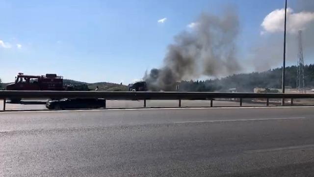 Bursa’da seyir halindeki tır alev topuna döndü