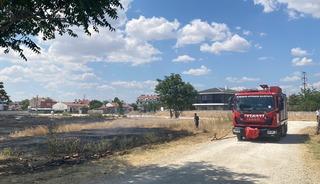 Eskişehir'de &ccedil;alılık alanda &ccedil;ıkan yangına ilişkin 2 zanlı yakalandı