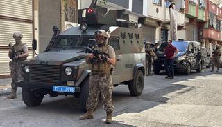 Gaziantep'te polisten ka&ccedil;an ş&uuml;pheli kovalamaca sonucu yakalandı