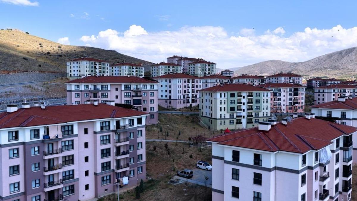 Bakan Kurum: "81 ilimizde 7 milyona yakın vatandaşımızı sosyal konutlara kavuşturduk" 3