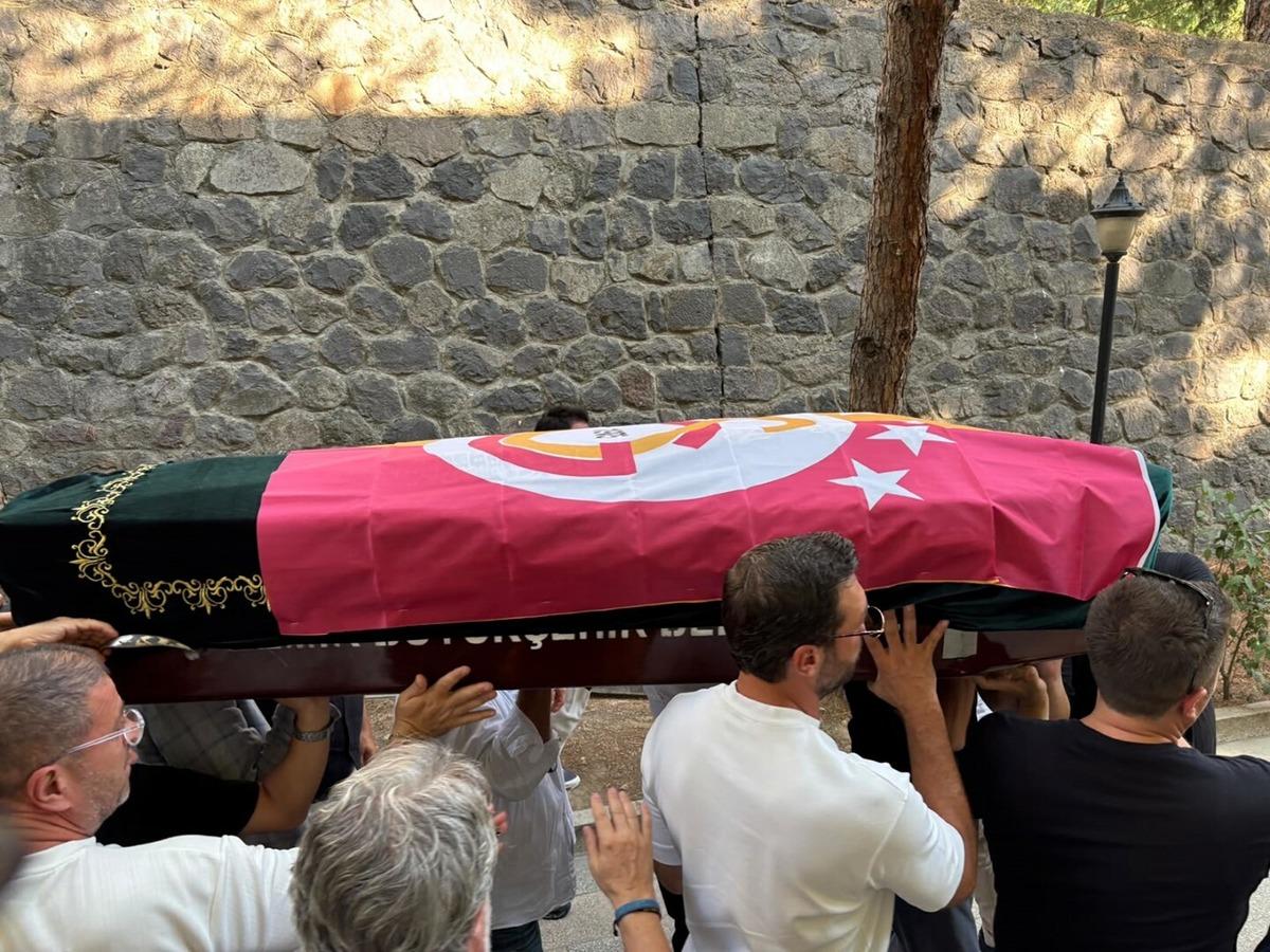 Aziz Üstel, İzmir de son yolculuğuna uğurlandı 2