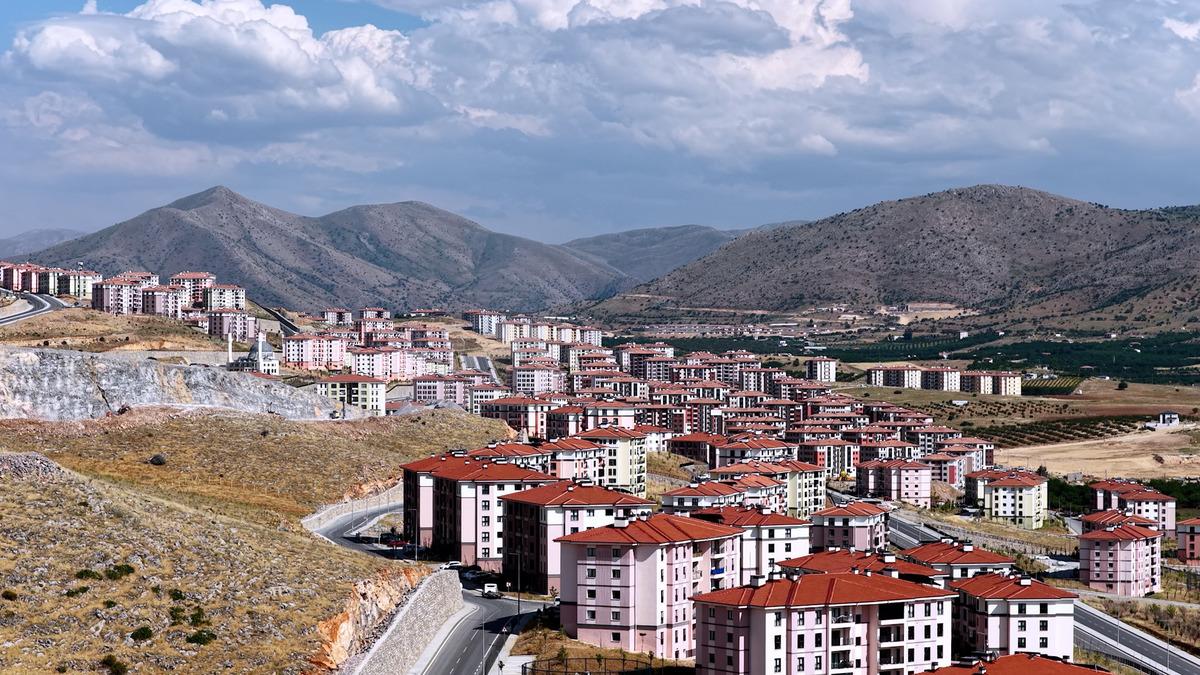 Bakan Kurum, 81 ilde yaklaşık 7 milyon vatandaşın sosyal konutlara kavuştuğunu bildirdi 2