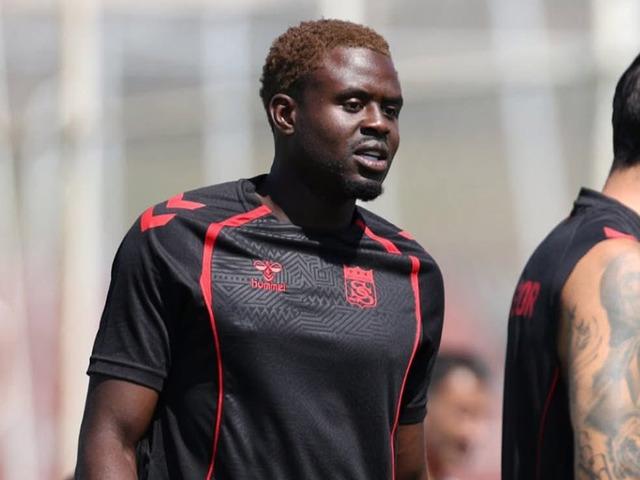 Sivasspor, Kimpioka ile yolları ayırdı