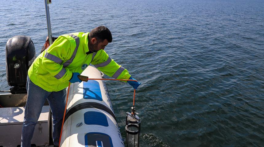 Sapanca G&ouml;l&uuml;'ndeki yeşil alg oluşumunun su kalitesini etkilemediğini bildirdi
