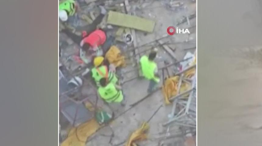 Beylikd&uuml;z&uuml;&rsquo;nde inşaatın 12. katından d&uuml;şen iş&ccedil;i hayatını kaybetti