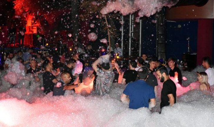 Güney'de köpükler içinde çılgın eğlence  G5