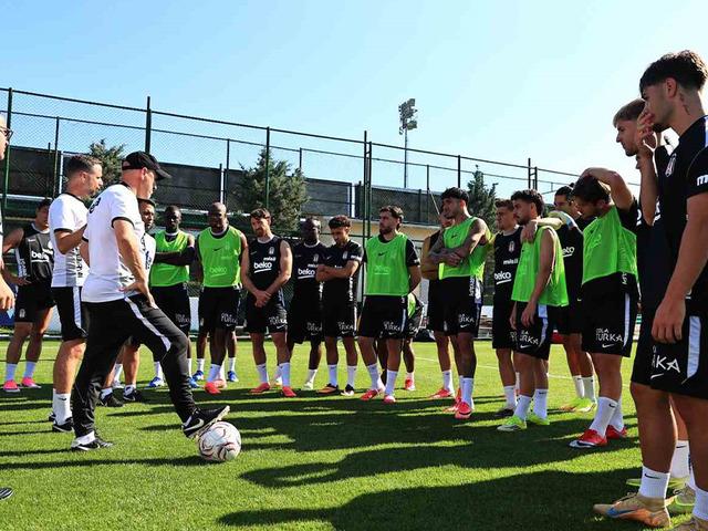 Beşiktaş, Midtjylland ma&ccedil;ı hazırlıklarını s&uuml;rd&uuml;rd&uuml;
