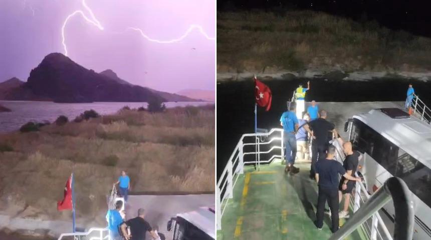 Elazığ'da fırtına etkili oldu: Feribot iskeleye yanaşamadı