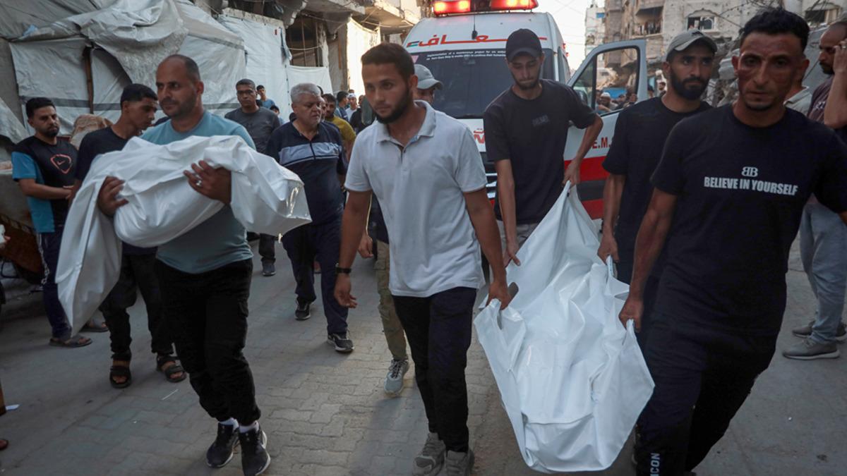 İsrail'in Gazze'de bugün düzenlediği saldırılarda hayatını kaybedenlerin sayısı 9'a çıktı