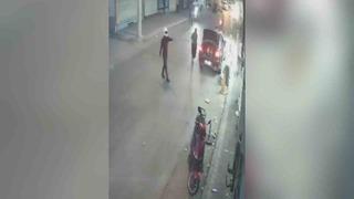 Kasklı saldırgan iş yerini kurşunladı: 1 yaralı