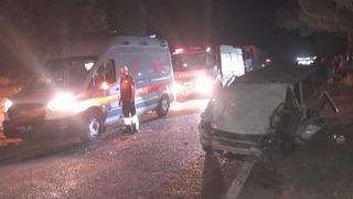 Manisa’da otomobil ile traktör çarpıştı: 2’si ağır 4 yaralı