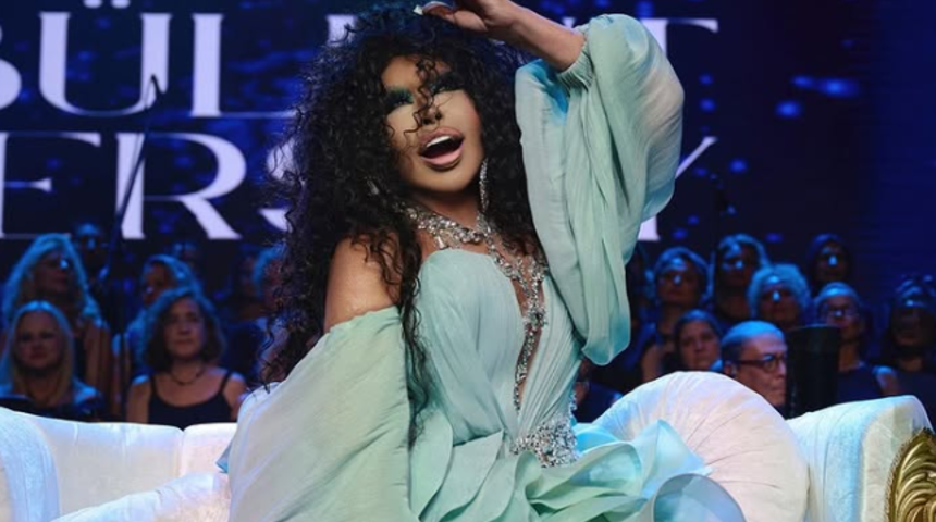 B&uuml;lent Ersoy 'Lolita Lift' operasyonu yaptırdı! Son hali ortaya &ccedil;ıktı